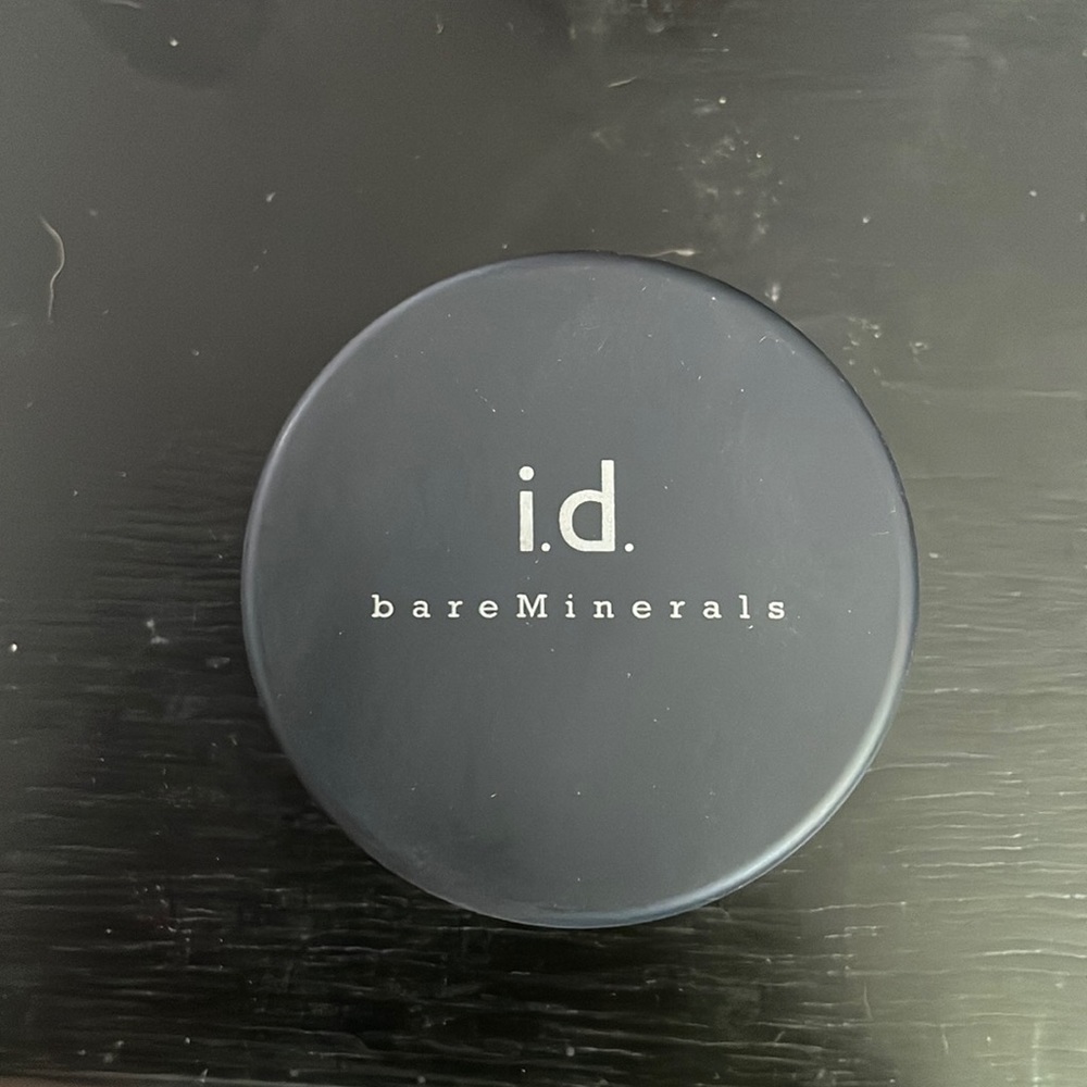Bare Minerals Foundation